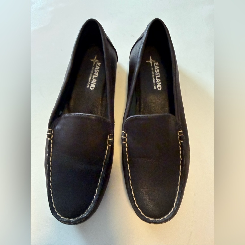 Eastland Courtney Rich Chocolate Brown Leather Loafers 8.5 M
